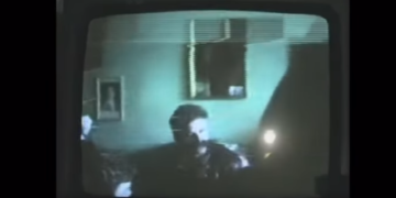 Inçizim i rrallë ku shihet Komandanti legjendar Adem Jashari me shokë në vitin 1993 