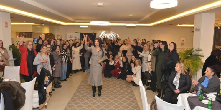 Rrezarta Krasniqi e LDK-së po merr mbështetje masive nga gratë, Forumi i gruas dhe shoqëria i bëjnë befasi të këndshme