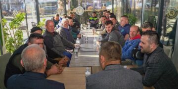 Rrahman Rama takon punëtorët nga Malisheva që angazhohen në Vushtrri