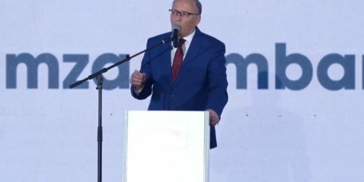 Hamza në Gjilan: I mbështesim bizneset, flasim me respekt për të gjithë ndërmarrësit