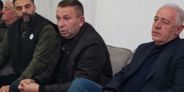 Gjeneral Rrahman Rama takon banorët e Dobërllukës, thotë se e kanë ndarë mendjen për #mamirë!