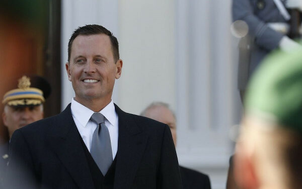 Grenell merr zyrtarisht detyrën
