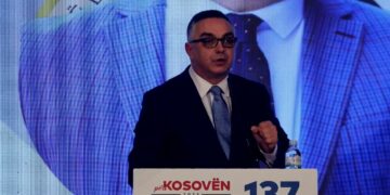 Tahiri: Mos rreni, mos bëni fushatë, Teatrin e Operës e Baletit e nisi Haradinaj nga 2019-ta