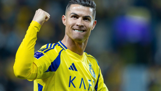 Cristiano Ronaldo shënon golin e parë si 40-vjeçar (VIDEO)