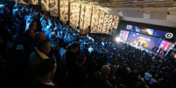 Daut Haradinaj nga tubimi i AAK’së në Gjakovë: Pamjet flasin vetë – Tubimet tona janë festë, sepse Kosova po fiton