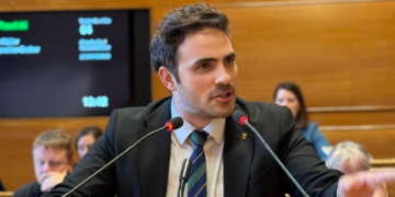 Deputeti kosovar në Kantonin e Bernit për Kurtin e VV’në: Ndjehen inferiorë, vendi i tyre s’është në mesin e atyre që ndërtuan historinë