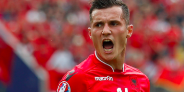 Taulant Xhaka merr vendimin e papritur