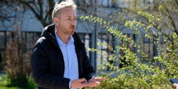Deda kritikon Osmanin: Qysh është e mundur që presidentja s’po i adresohet popullit për procesin zgjedhor?