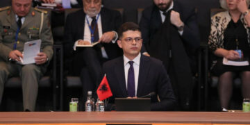 Vengu: NATO-s i duhet vigjilencë më e madhe në Evropën Juglindore, veçanërisht në lidhje me Kosovën