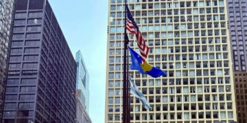 17-vjetori i Pavarësisë/ Në Illinois të Çikagos ngritet flamuri i Kosovës