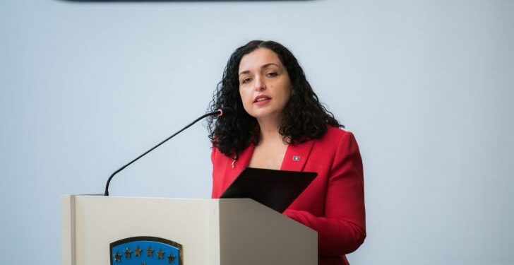 Kosova feston 17-vjetorin e Pavarësisë, Osmani: Ecim përpara, s’ka asgjë që e ndalë Republikën tonë të lirë