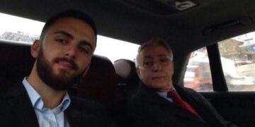 “Babë, Kosova është e lirë, por ti jo”: Djali i Jakup Krasniqit emocionon me fjalët në 17-vjetorin e pavarësisë