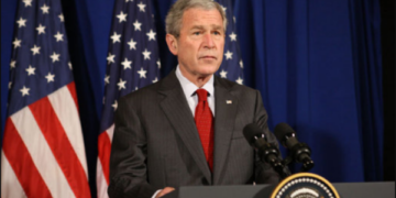 “Mirëmengjesi. Kosova e shpalli pavarësinë, ne e njohëm”, kur Bush jepte lajmin për shtetin e ri