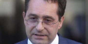 Nisin reagimet ndaj Maqedoncit, Peci: Franca është eksportuesi i dytë i armëve në botë, pas ShBA-së