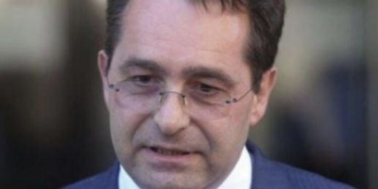 Nisin reagimet ndaj Maqedoncit, Peci: Franca është eksportuesi i dytë i armëve në botë, pas ShBA-së