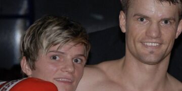 Motra e Besar Nimanit dyshohet se tentoi të fuste një thikë në sallën e gjyqit