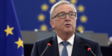 Juncker kundër anëtarësimit të plotë të Ukrainës në BE: Mos i jepni të drejtë vote