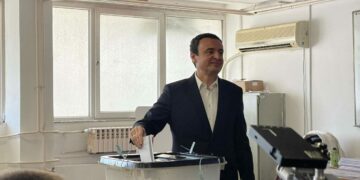 Kurti: Inkurajojë çdo njërin që të votojë, përdoreni shansin e lirisë për të vendosur për 4 vitet e ardshme