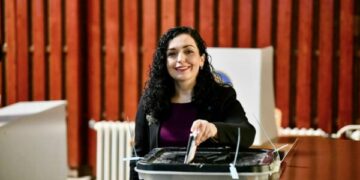Presidentja Osmani u bën ftesë qytetarëve të votojnë: Kosova është e juaja, e ardhmja është në duart tuaja