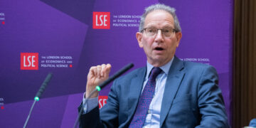 Kupchan: Trump më shumë përgjegjësi për evropianët, nuk shoh tërheqje ushtarake nga Kosova apo Evropa