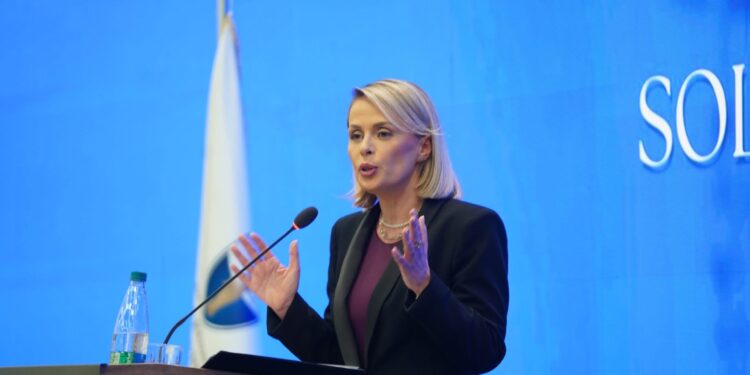 Ish-kryetarja e Kushtetueses flet për herë të parë pasi iu përmend emri si kandidate për kryeministre