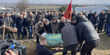 I jepet lamtumira e fundit Bajram Qerkinit