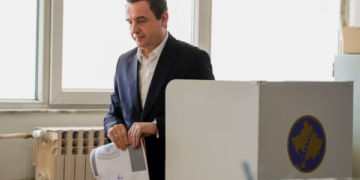 Votat e diasporës, Kurti e ka “praktikisht të pamundur” ta bëjë qeverinë pa parti opozitare, i duhen mbi 90%