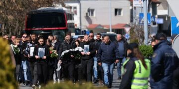 Mosha më e re 16 vjeç, Prokuroria bën të ditur moshat e 59 personave që vdi’qën nga zjarri në Koçan