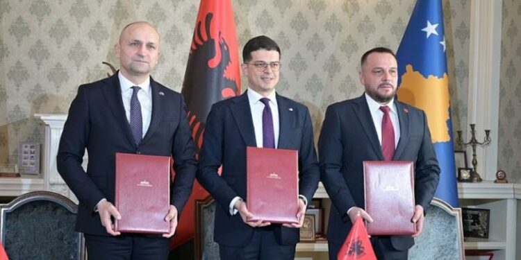 Publikohet marrëveshja e plotë për mbrojtje që nënshkruan Kosova, Shqipëria e Kroacia