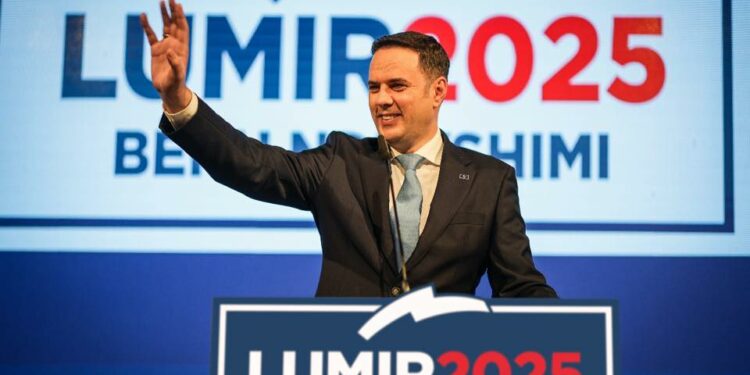 Abdixhiku pas takimit pesë orësh: S’duam, s’kemi dhe s’punojmë për bashkëpunim me VV-në