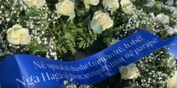 “Në spital të thashë lamtumirë, nga Haga të them mirupafshim në parajsë”: Mesazhi i Thaçit nga Haga për babanë e ndjerë