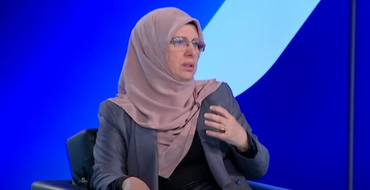 Huduti: Myslimanët shqiptarë janë të diskriminuar, shteti e përdor fenë si vegël