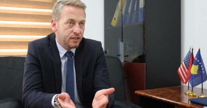 Ilir Deda: VV-ja duhet me vendosë se cilat janë hapat për të mirën e shtetit, jo të partisë