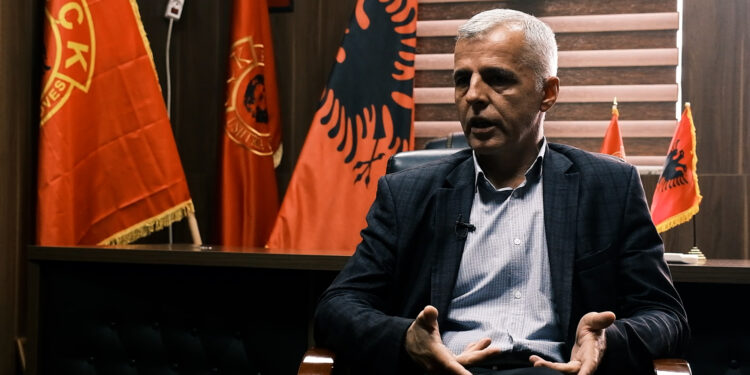 Klinaku: Dikush e quan hajvan e dikush anarkist, por Albin Kurti është thjesht antikombëtar