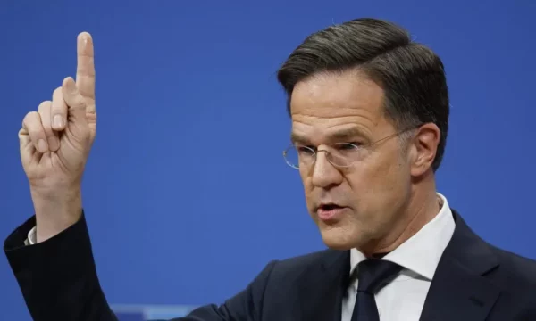 Sekretari Rutte thotë se Vjosa Osmani gëzon respekt në Bashkimin Evropian