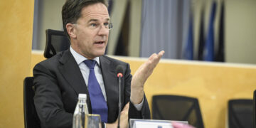 Sekretari i Përgjithshëm i NATO-s flet për mundësinë e largimit të ushtarëve amerikanë nga KFOR-i në Kosovë