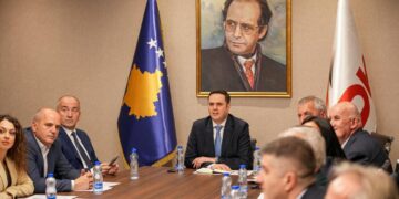 Qëndrimi për postin e kryeministrit ‘përplas’ LDK-në e VV-në, analistët: Tregojnë papjekuri – ja pse LDK nuk hyn në qeveri