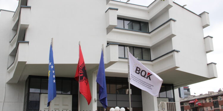 Rekordi financiar: Bankat i fituan 182 milionë euro në 2024