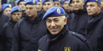 Reçaku, Prekazi, vëllezërit Bytyqi: Historia e komandantit famëkeq që u shfaq në mbrojtje të Vuçiqit në Beograd