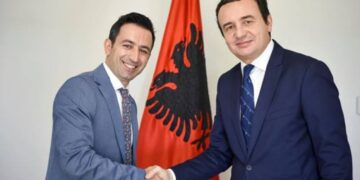 Dimal Basha e kritikon RTK’në, iu jep “ultimatum” që ta transmetojnë një lajm në edicionin qendror