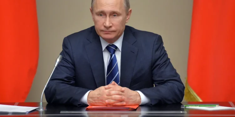 Kremlini: Putin ka urdhëruar të ndalohen sulmet ruse ndaj infrastrukturës energjetike për 30 ditë në Ukrainë