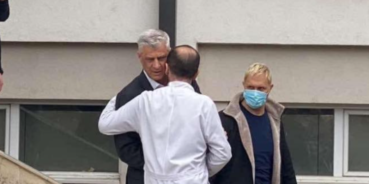 “I thashë se do t’i sjell një mysafir” – rrëfehet mjeku i të ndjerit, Haxhi Thaçi