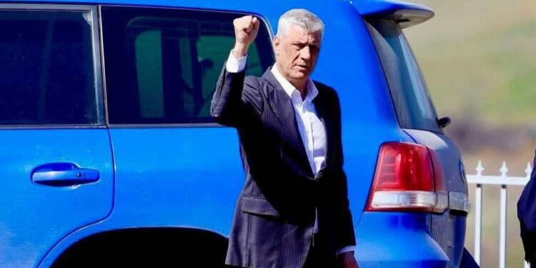 Detaje: Thaçi sonte në Kosovë, nesër familjarët e ngushtë e takojnë në EULEX