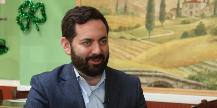 Kongresmeni amerikan, Lawler: Populli vendos, ShBA’ja nuk e përcakton kush e formon Qeverinë e Kosovës
