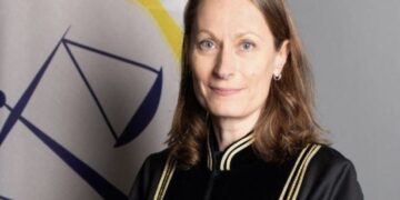 “E ka bërë para se të emërohej”: Arsyetimi i Speciales për ‘llajkun’ e gjyqtares për raportet e mira Francë-Serbi
