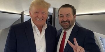 Trump njofton personalisht se e ka përzgjedhur njeriun që do të jetë Ambasador i SHBA në Serbi – ka origjinë serbe