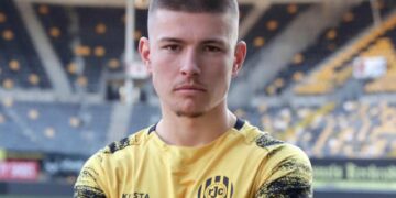 Futbollisti kosovar nënshkruan me skuadrën e njohur holandeze