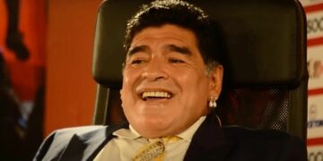 Të hënën dalin në gjyq shtatë mjekë të akuzuar për vdekjen e Diego Maradonës