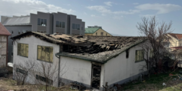 Dalin pamjet e “diskotekës” në Maqedoninë e Veriut ku vdi’qën 51 persona- brenda saj gjithçka shkrumb e hi