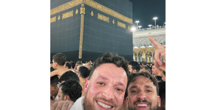 Azet uron Fitër Bajramin nga Qabja